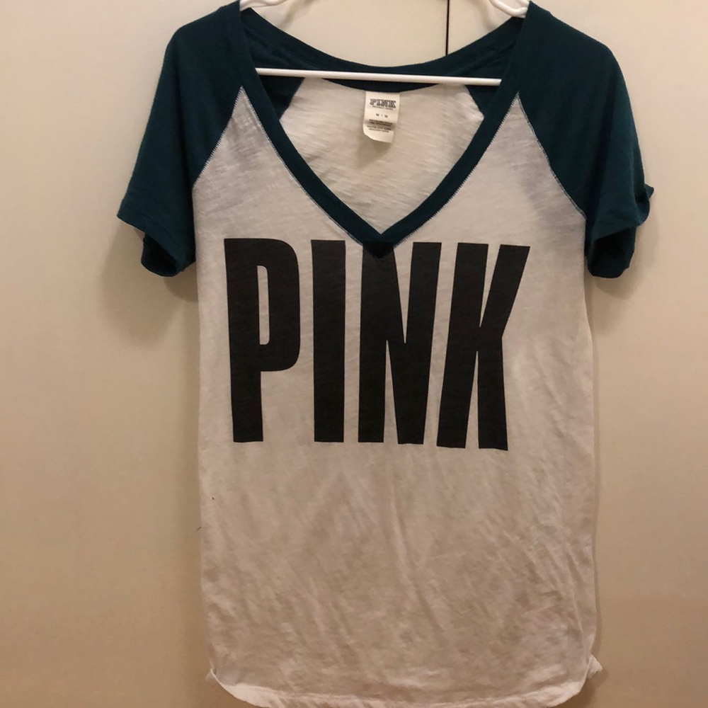 PINK v neck t shirt
